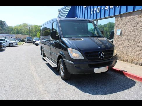 Used 2012 Mercedes-Benz Sprinter 2500 image 1