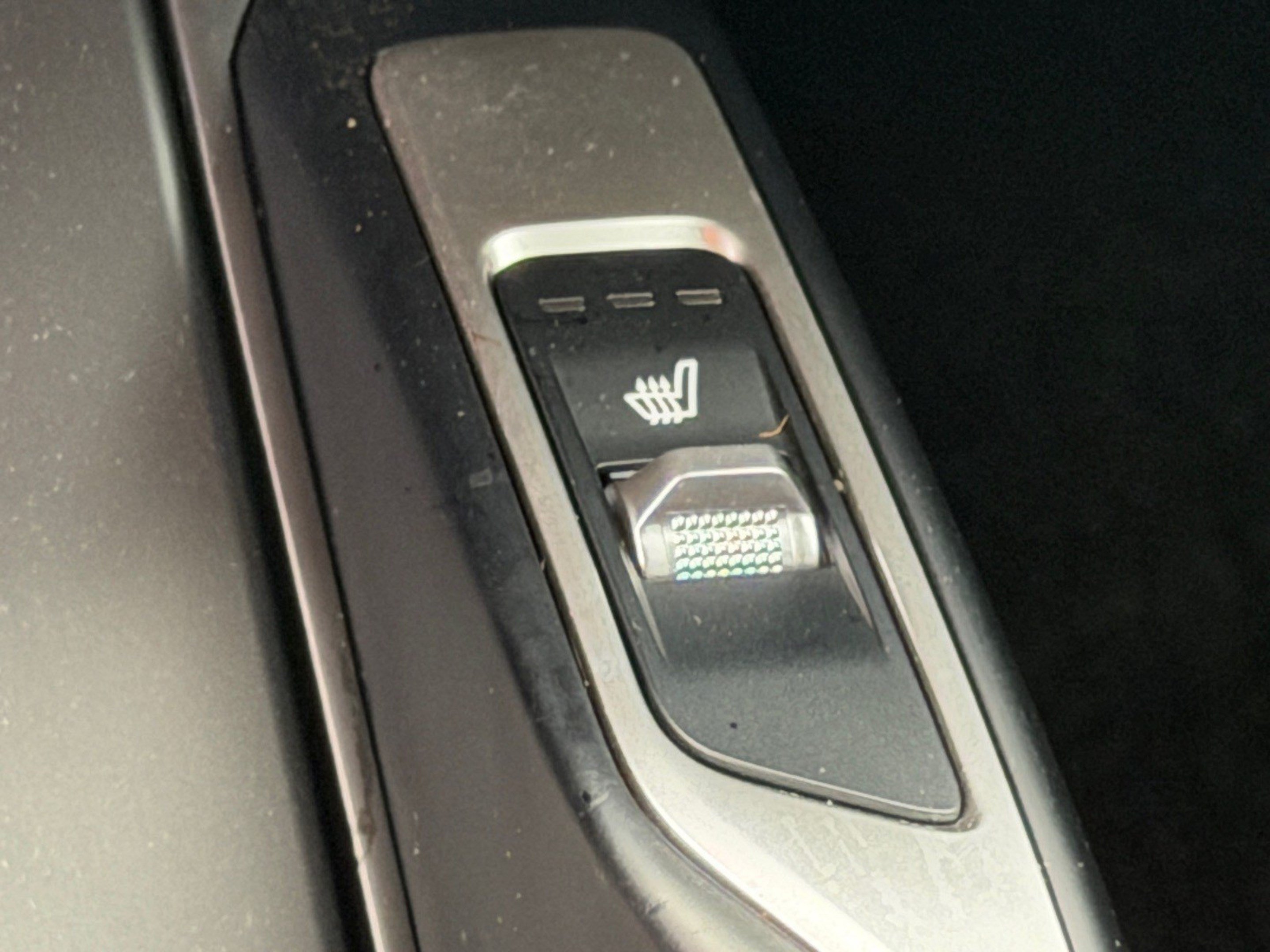 Used 2023 Kia Sorento S FWD image 34