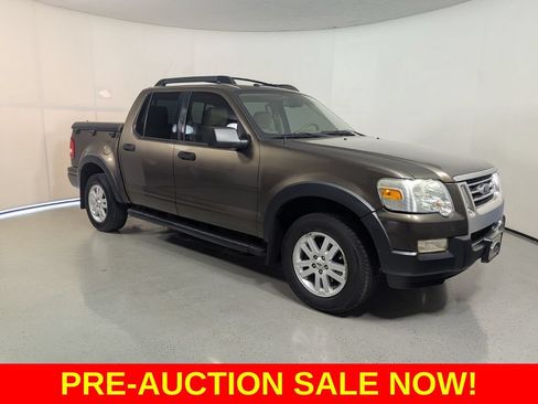 Used 2008 Ford Explorer Sport Trac XLT RWD image 1