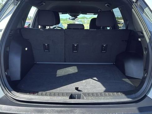 Used 2025 GMC Terrain Elevation AWD/4WD image 11