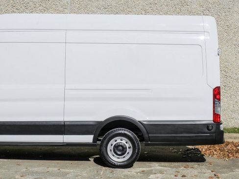Used 2019 Ford Transit 350 148 High Roof Extended image 17