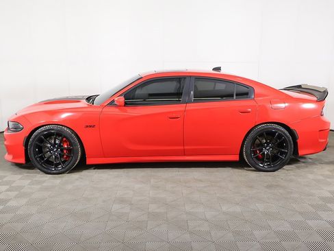 Used 2018 Dodge Charger R/T image 22