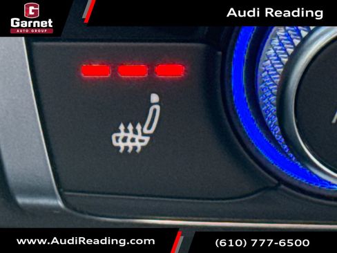 Used 2025 Audi Q3 2.0T Premium image 33