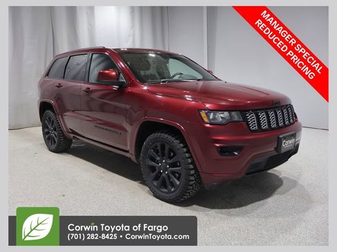 Used 2018 Jeep Grand Cherokee Altitude AWD/4WD image 1