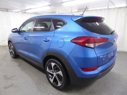 Used 2016 Hyundai Tucson Sport image 5