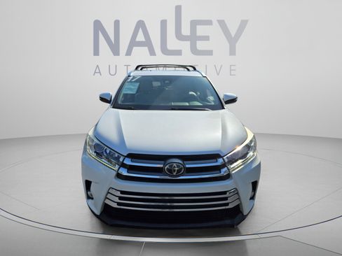 Used 2017 Toyota Highlander Limited FWD image 8