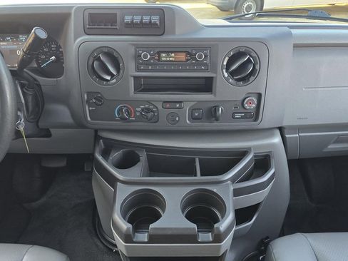 Used 2024 Ford E-350 and Econoline 350 Super Duty w/ Driver's Safety Package image 20