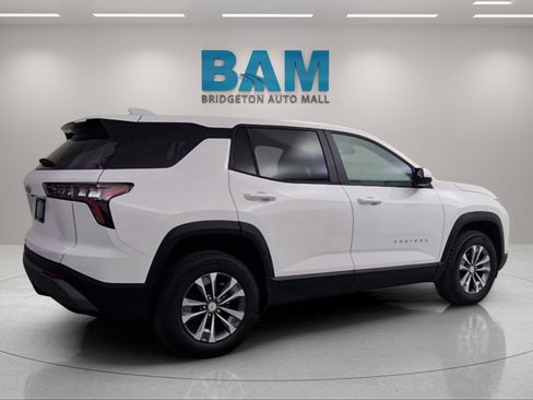 New 2026 Chevrolet Equinox LT w/ LPO, Floor Liner Package image 7