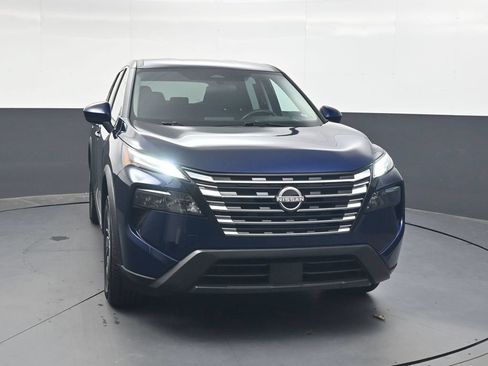 Used 2025 Nissan Rogue SV FWD image 13