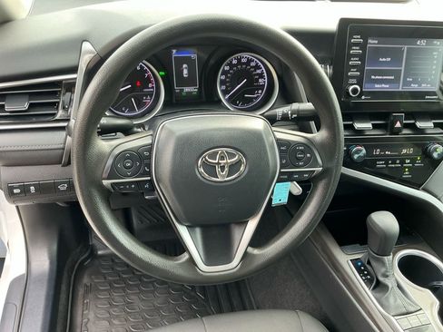 Used 2024 Toyota Camry LE FWD image 13
