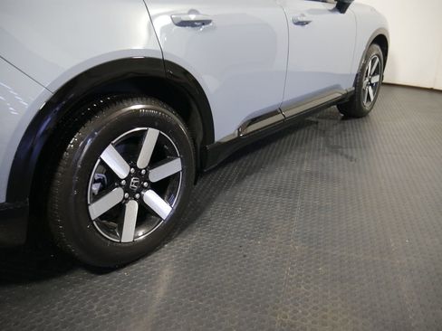 New 2025 Honda Prologue Touring image 4