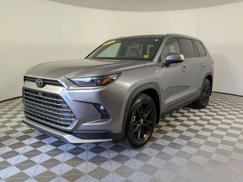 Used 2026 Toyota Grand Highlander AWD Hybrid image 7