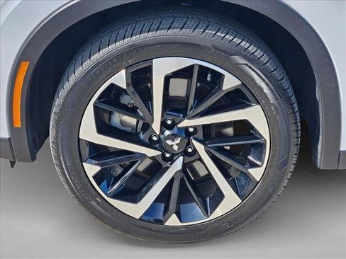 Used 2023 Mitsubishi Outlander SE FWD image 22