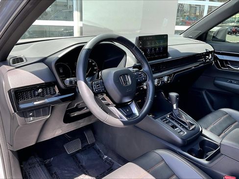 Used 2025 Honda CR-V Sport Touring image 14