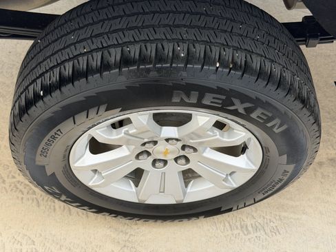 Used 2022 Chevrolet Colorado LT w/ Fleet Safety Package RWD image 15