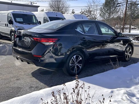 Used 2023 Nissan Sentra SV image 11