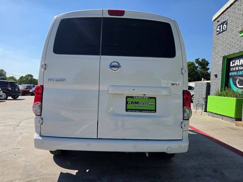 Used 2020 Nissan NV200 SV w/ Back Door Glass Package FWD image 15