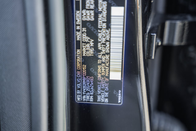 Used 2023 Volvo XC60 B6 Ultimate AWD/4WD image 33
