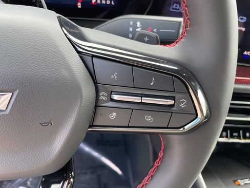 New 2026 Chevrolet Traverse RS w/ LPO, Floor Liner Package image 16