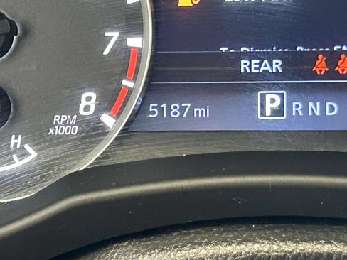 Used 2026 Nissan Frontier SV RWD image 25