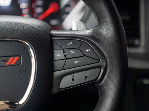 Used 2019 Dodge Charger Scat Pack w/ Daytona Edition Group RWD image 8