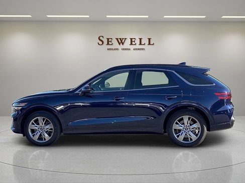Used 2025 Genesis GV70 3.5T Sport AWD/4WD image 2