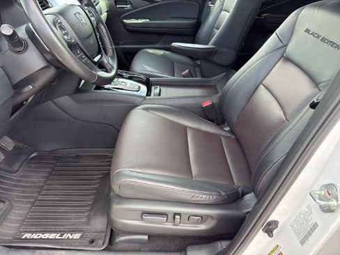 Certified 2023 Honda Ridgeline Black Edition image 13