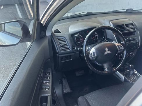 Used 2012 Mitsubishi Outlander Sport SE AWD/4WD image 5