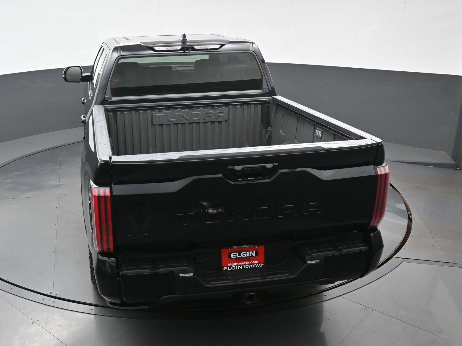 Used 2023 Toyota Tundra Platinum AWD/4WD image 41