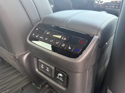 New 2026 INFINITI QX60 Autograph w/ Dark Cargo Package image 18