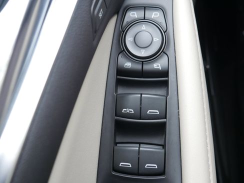 Certified 2021 Buick Enclave Premium w/ Sun and Sites Package image 24