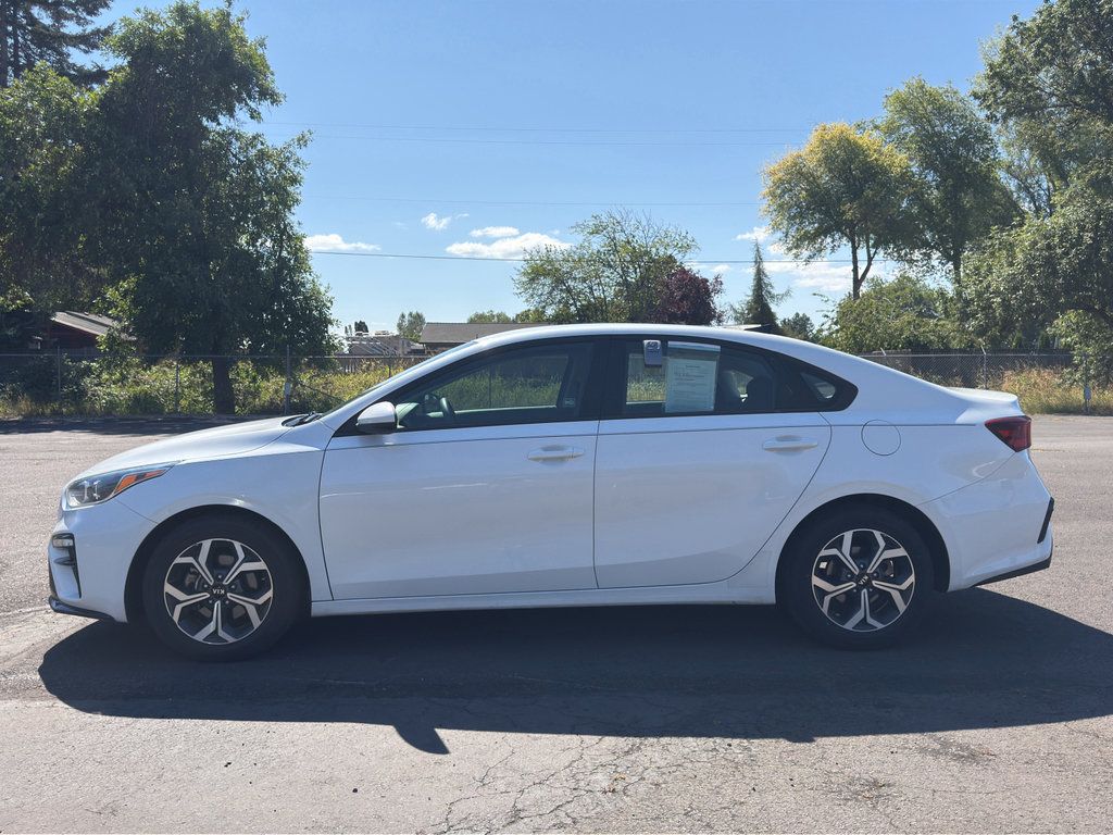Used 2021 Kia Forte LXS FWD image 18