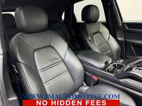 Used 2019 Porsche Cayenne image 21