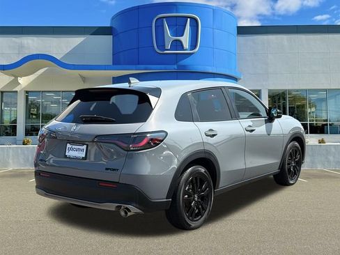 Used 2026 Honda HR-V Sport image 4