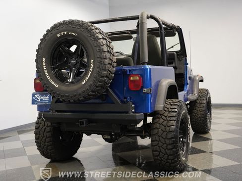 Used 1995 Jeep Wrangler Rio Grande AWD/4WD image 12