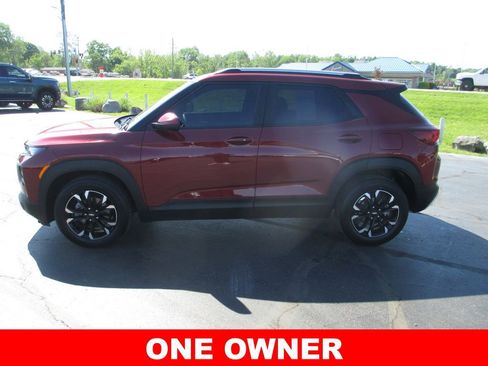 Used 2023 Chevrolet TrailBlazer LT w/ Convenience Package FWD image 10
