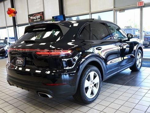 Used 2020 Porsche Cayenne image 16