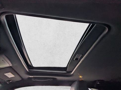 Used 2023 Dodge Challenger SRT Hellcat image 16