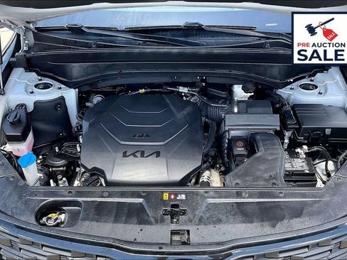 Used 2022 Kia Telluride SX w/ SX Prestige Package AWD/4WD image 9