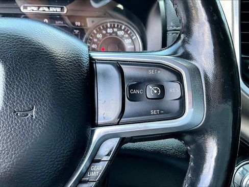Used 2019 RAM 1500 Laramie w/ Sport Appearance Package AWD/4WD image 13