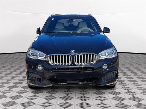 Used 2018 BMW X5 xDrive50i image 2