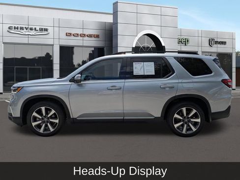 Used 2023 Honda Pilot Elite image 7