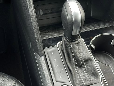 Certified 2022 Volkswagen Atlas SE image 22