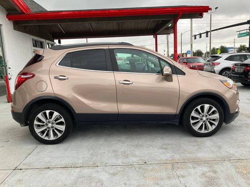 Used 2019 Buick Encore Preferred FWD image 5