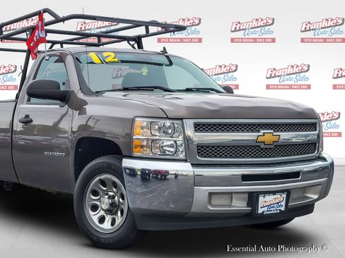 Used 2012 Chevrolet Silverado 1500 W/T RWD image 2