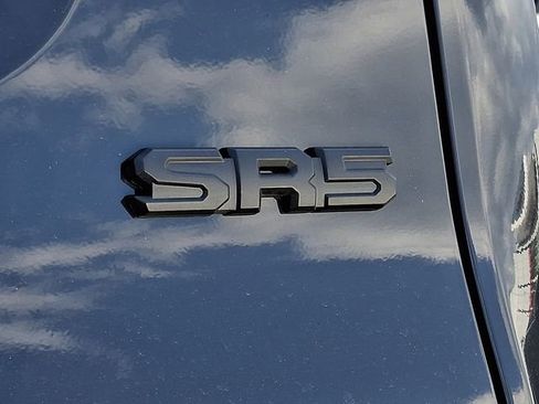 Used 2026 Toyota Tacoma SR5 image 5