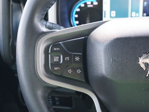 Used 2023 Ford Bronco Outer Banks AWD/4WD image 17