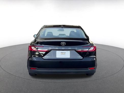 Used 2025 Toyota Camry LE image 12