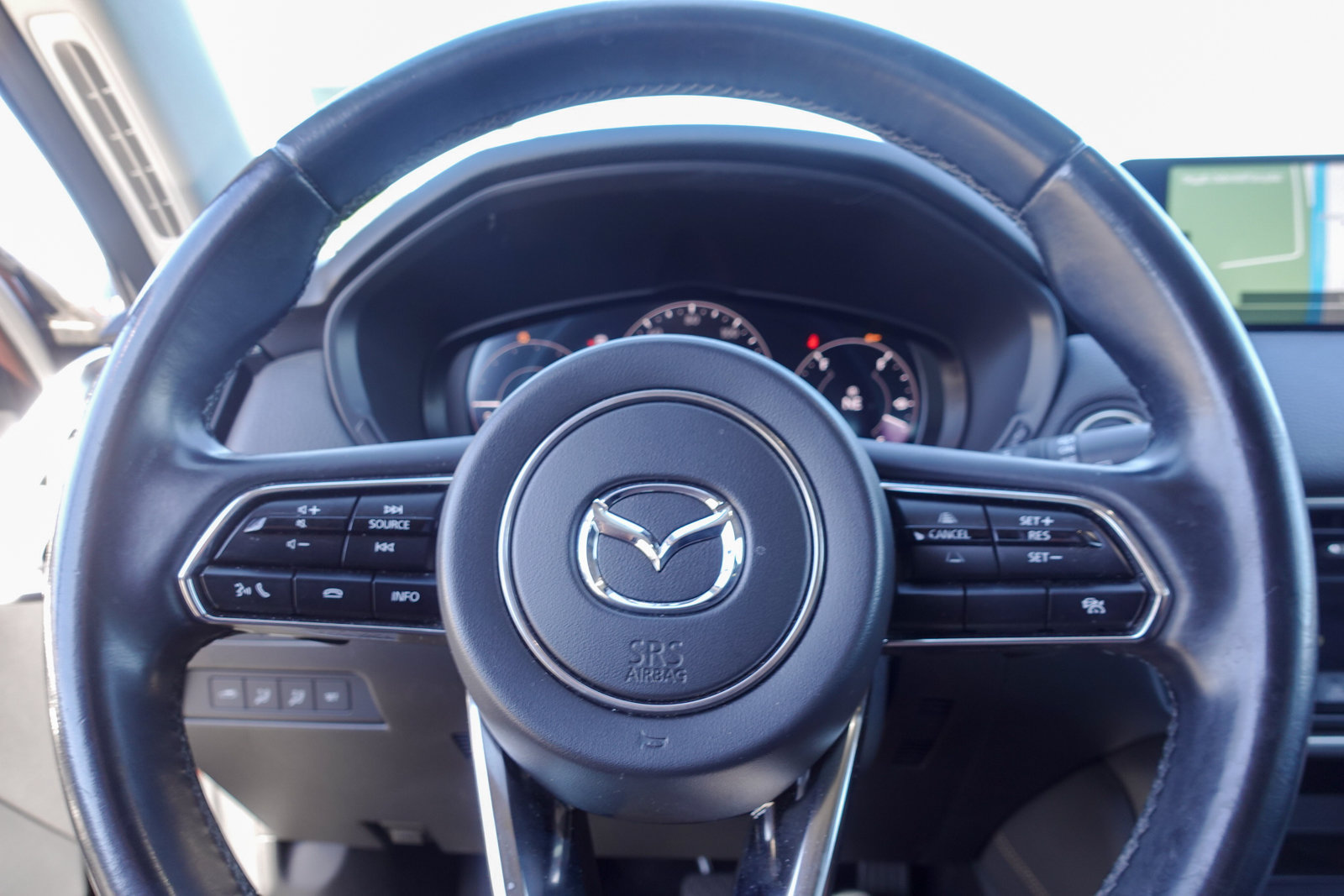 Used 2024 MAZDA CX-90 Plug-In Hybrid w/ Premium Pkg AWD/4WD image 19