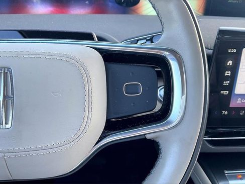 Used 2024 Lincoln Nautilus Reserve w/ Equipment Group 203A image 17